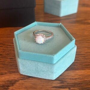 NEW Modern Gents - The Halo (Opal) - 4.5